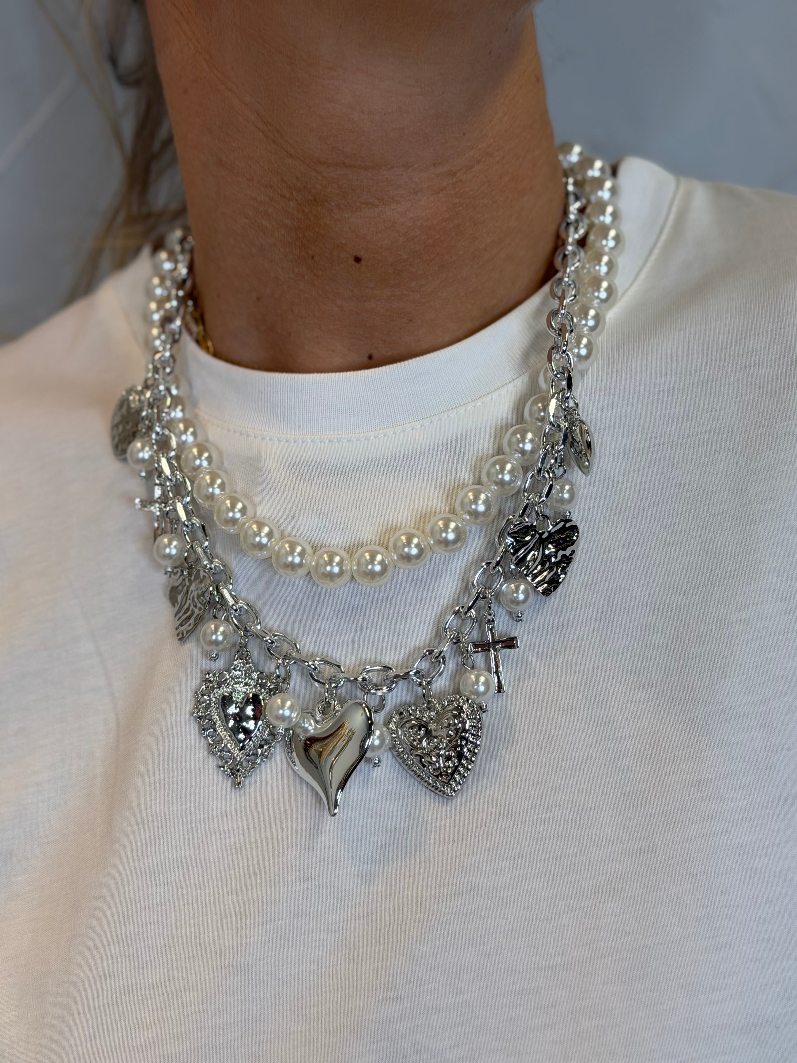 Collana love