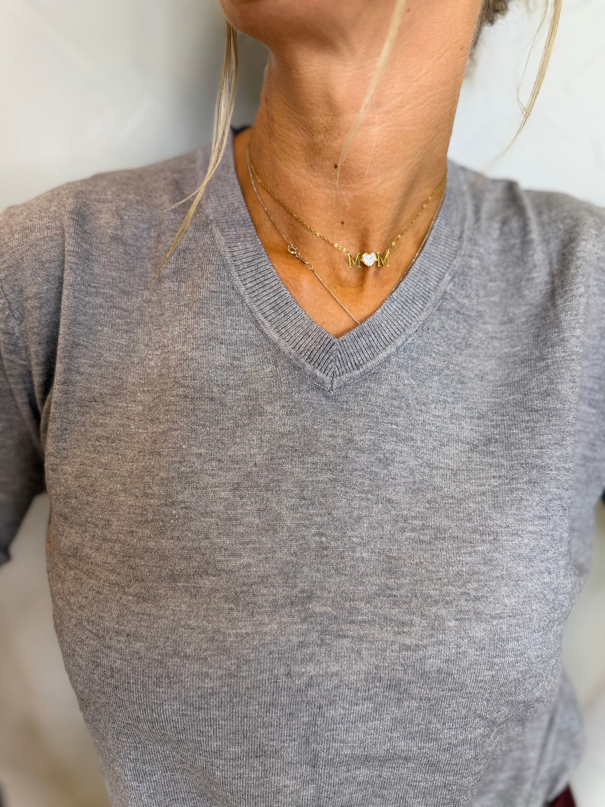 Maglia basic scollo a V