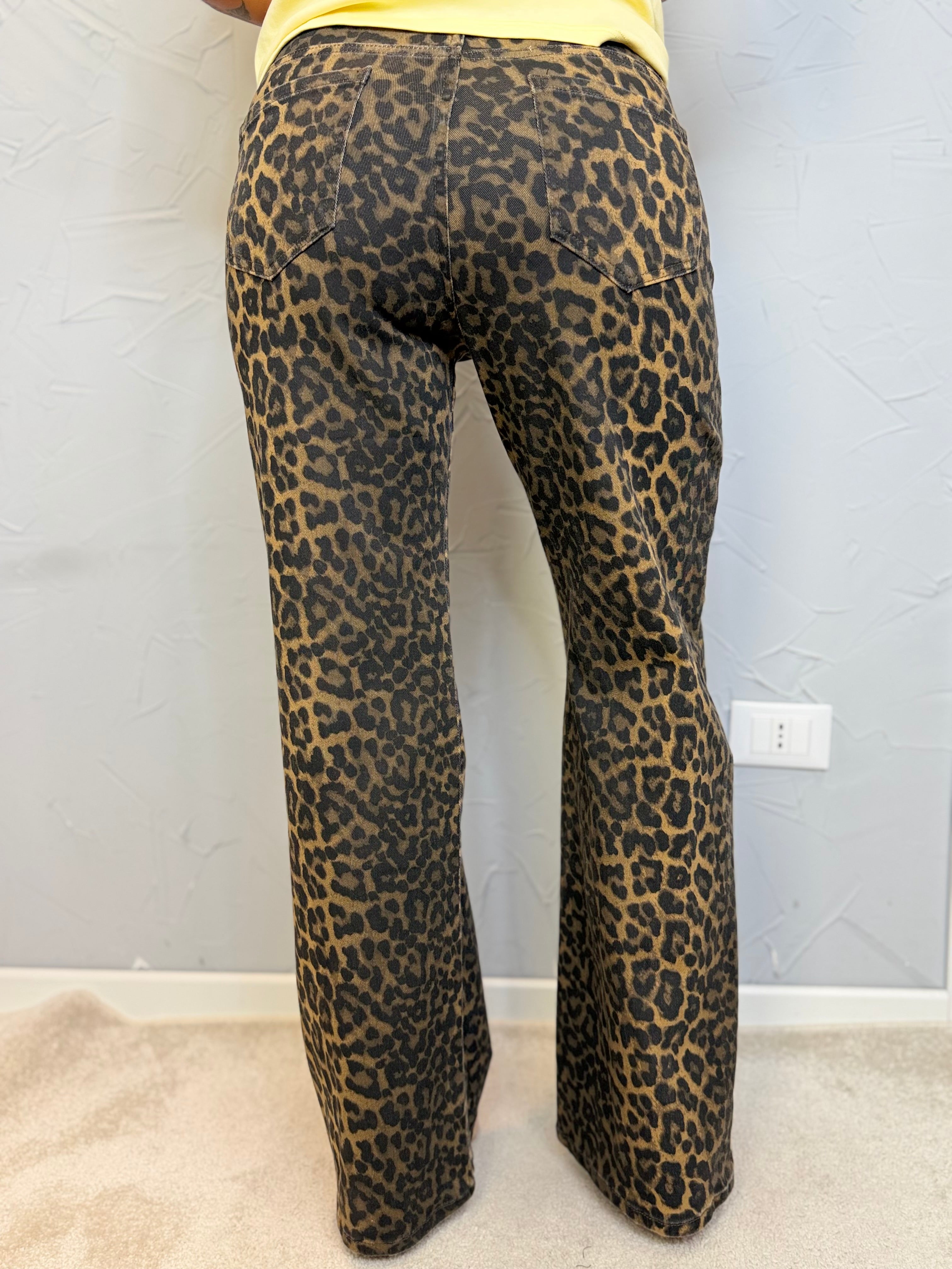 Jeans macula