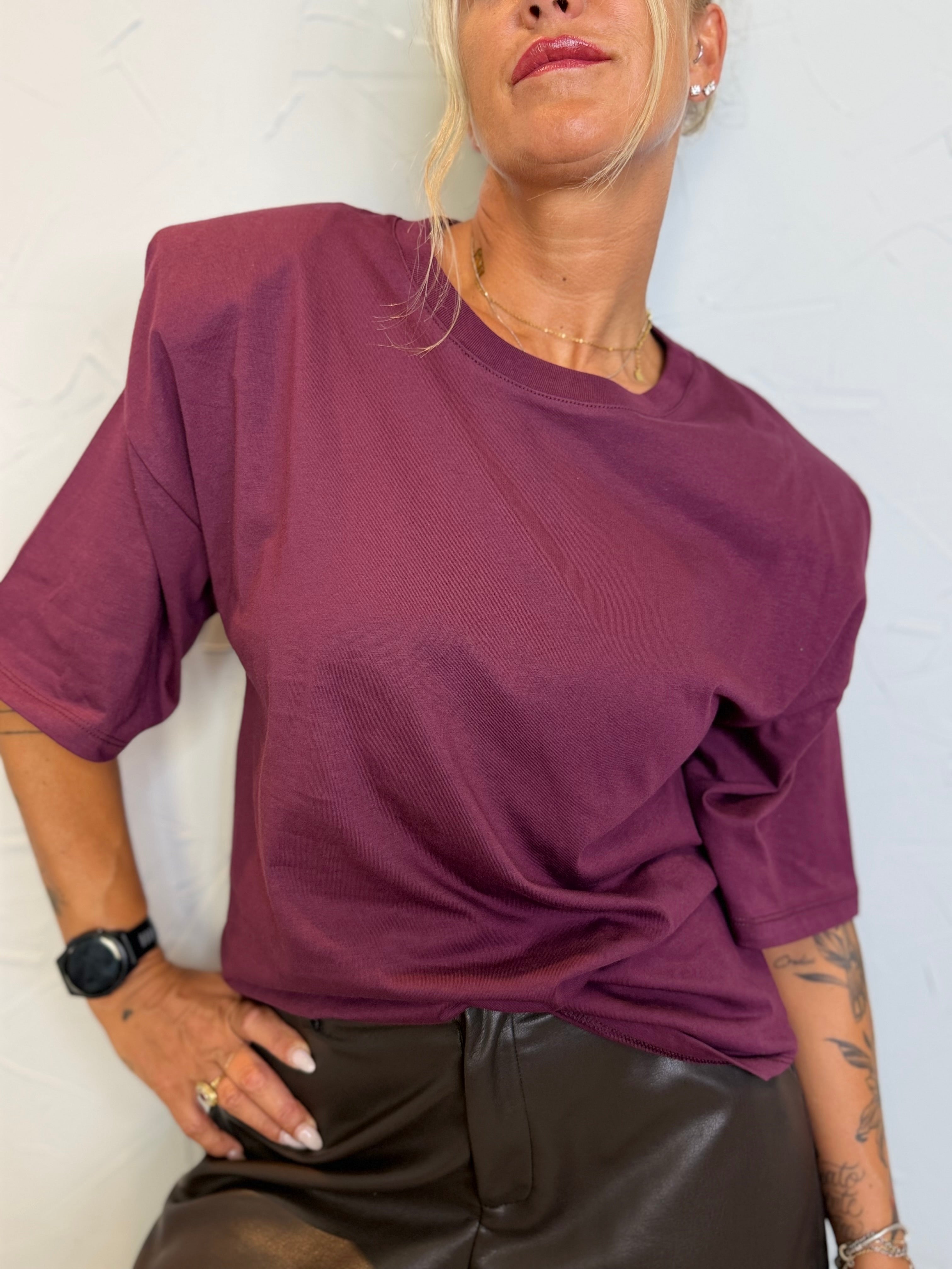 T-shirt spallina