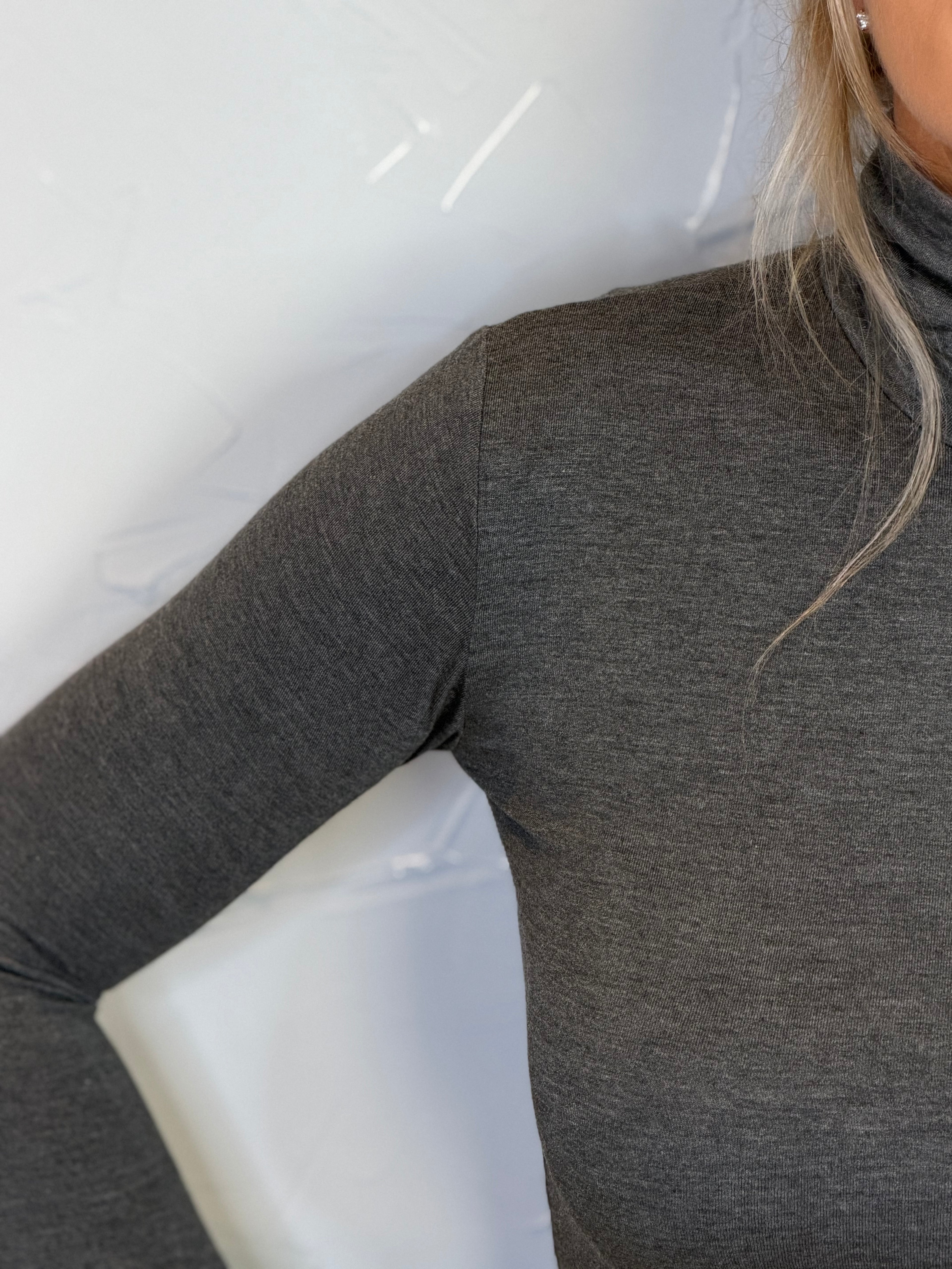 Maglia termica collo alto