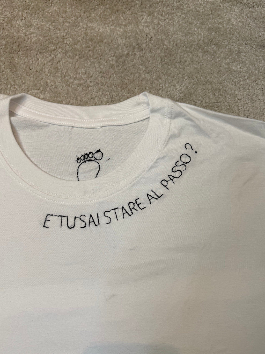 T-shirt Stare al passo