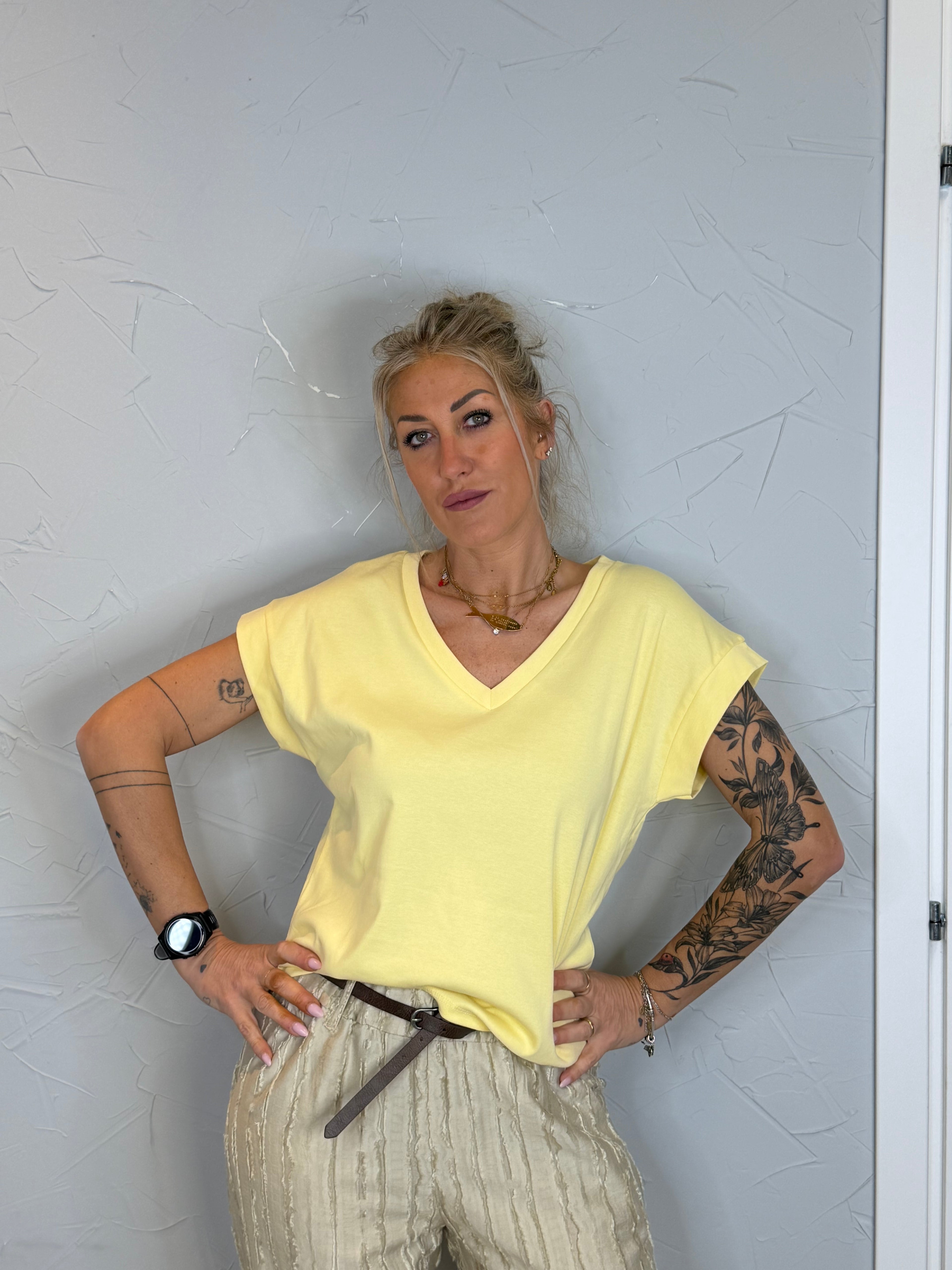 T-shirt Teresa scollo a V