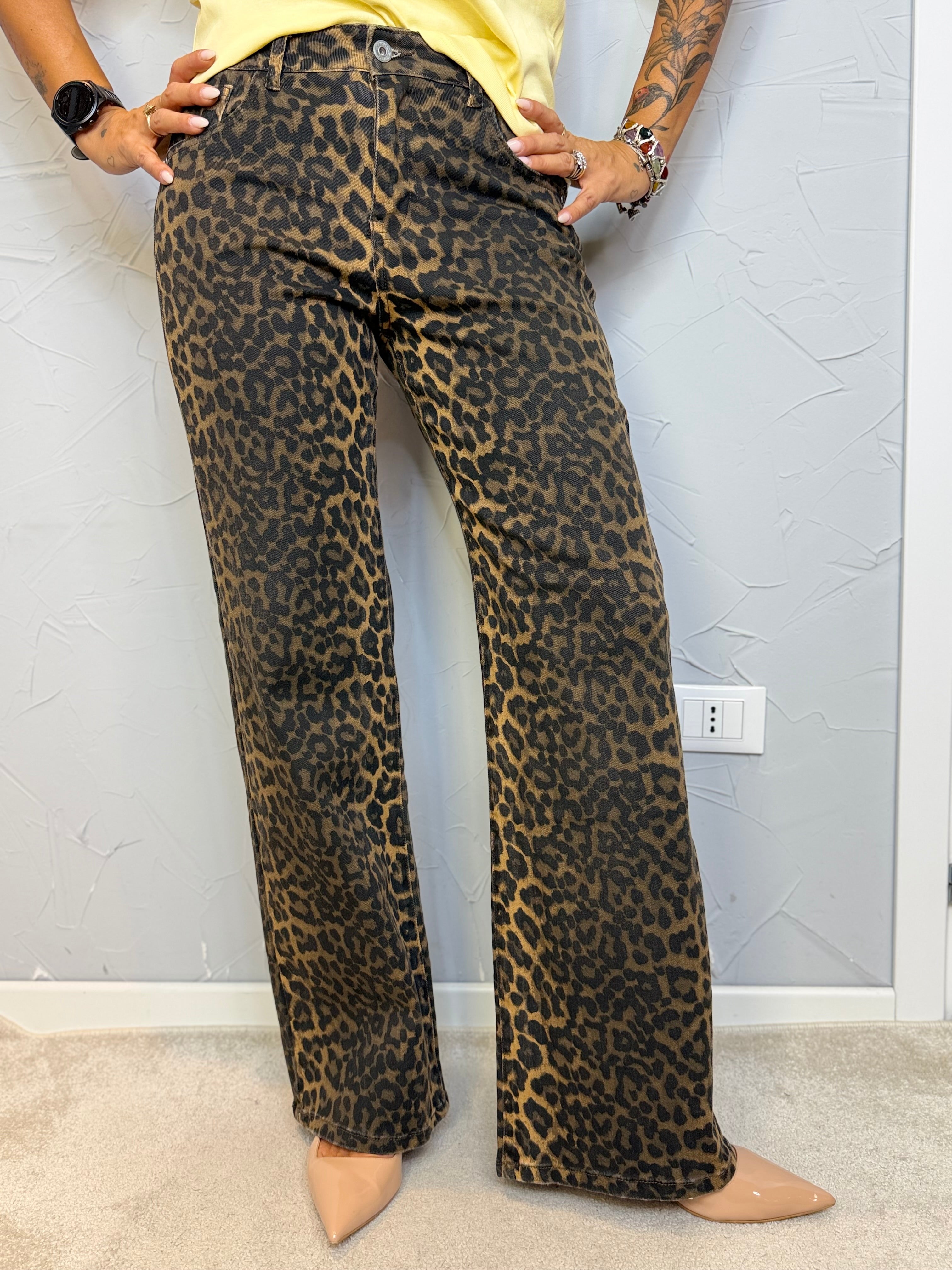 Jeans macula