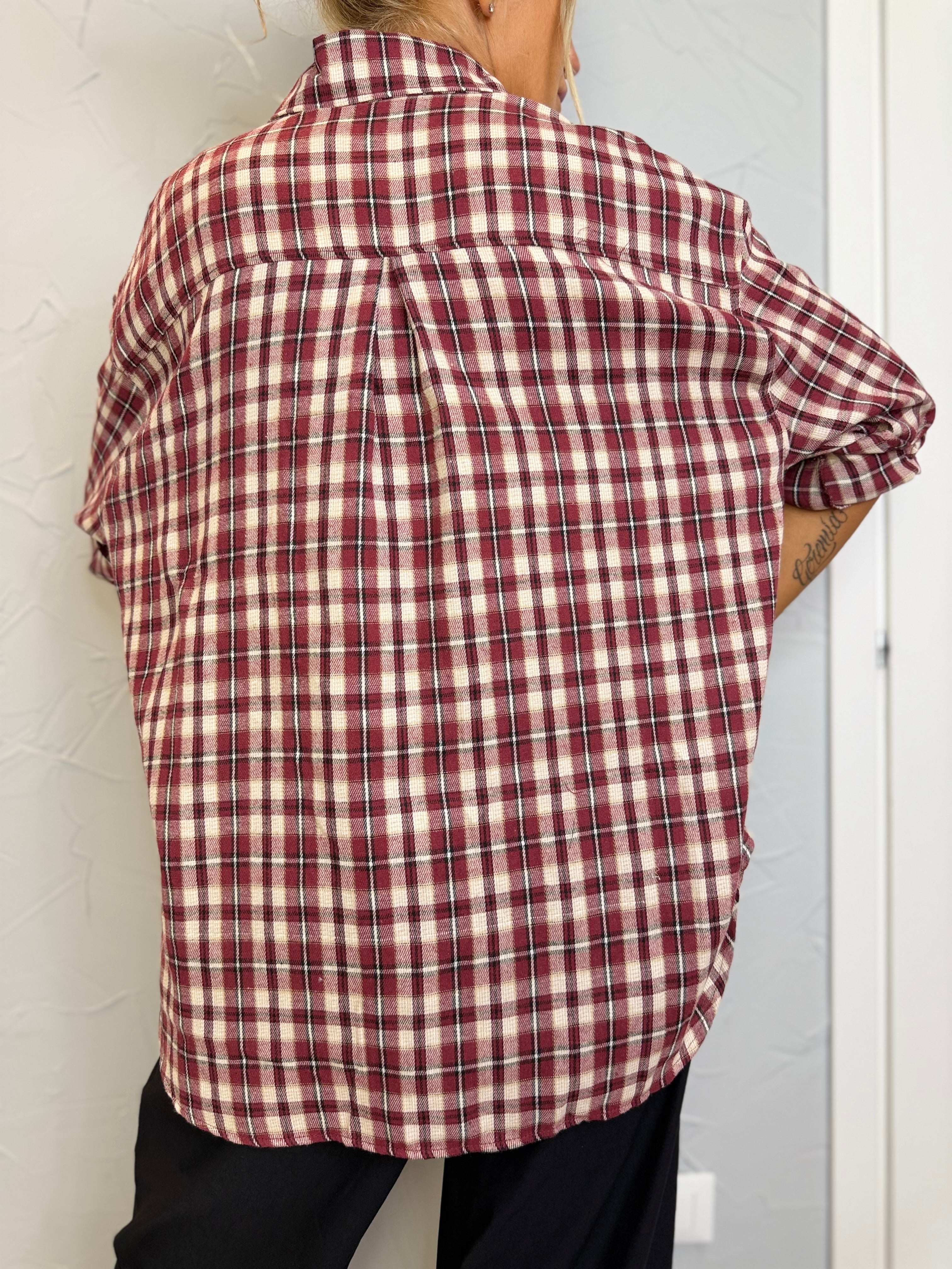 Camicia dettagli