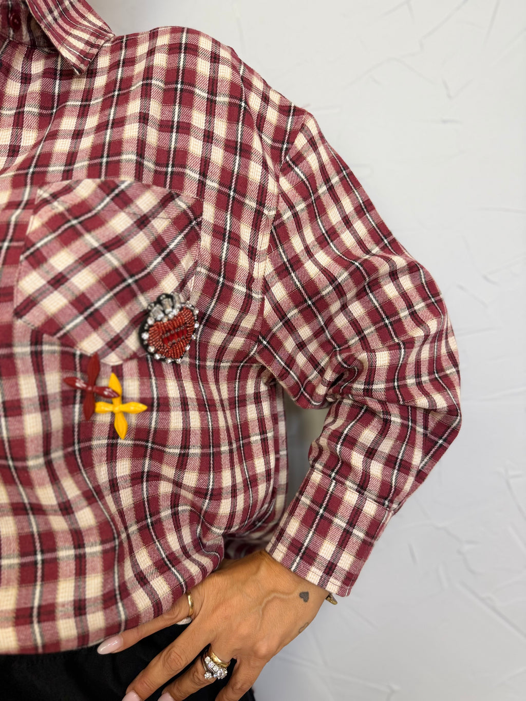 Camicia dettagli