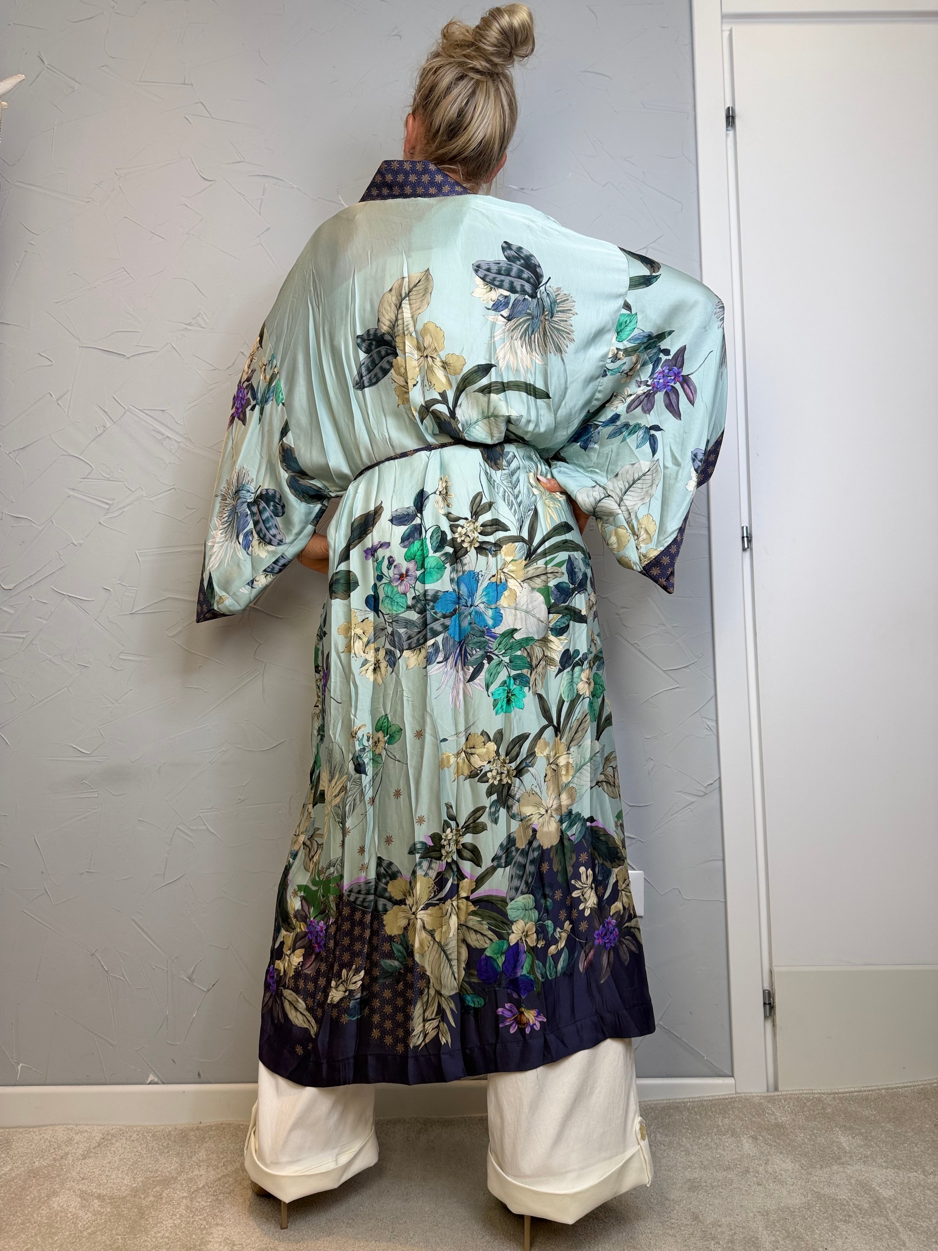 Kimono Lione
